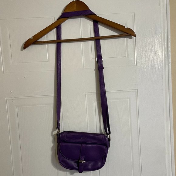 Danier Purple Leather Saddlebag - Picture 3 of 11